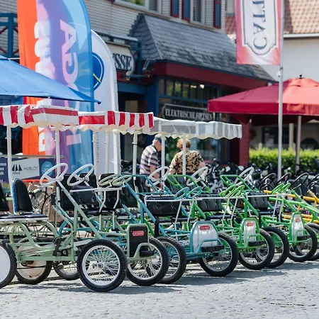 Renovated Flat Near De Haan